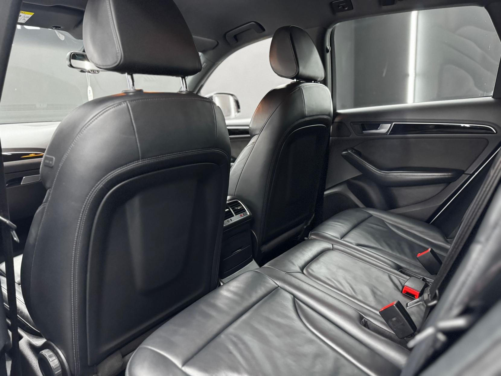 Audi Q5 2.0 TDI S line Plus SUV 5dr Diesel S Tronic quattro Euro 6 (s/s) (190 ps)