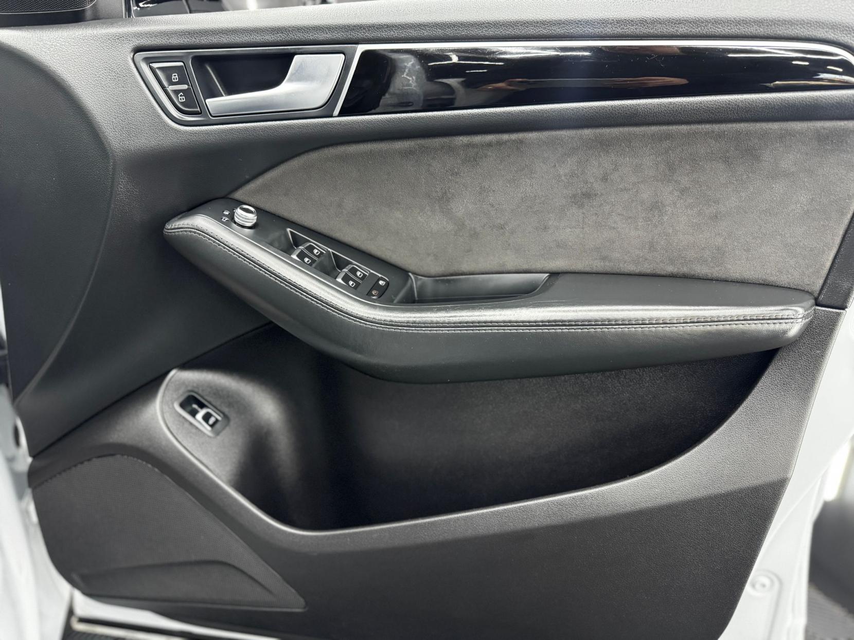 Audi Q5 2.0 TDI S line Plus SUV 5dr Diesel S Tronic quattro Euro 6 (s/s) (190 ps)