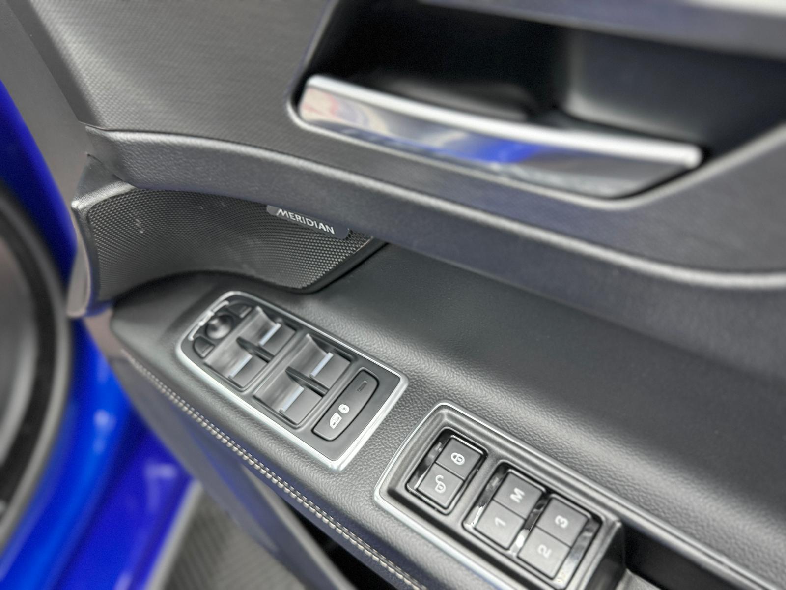 Jaguar XF 3.0d V6 S Saloon 4dr Diesel Auto Euro 6 (s/s) (300 ps)