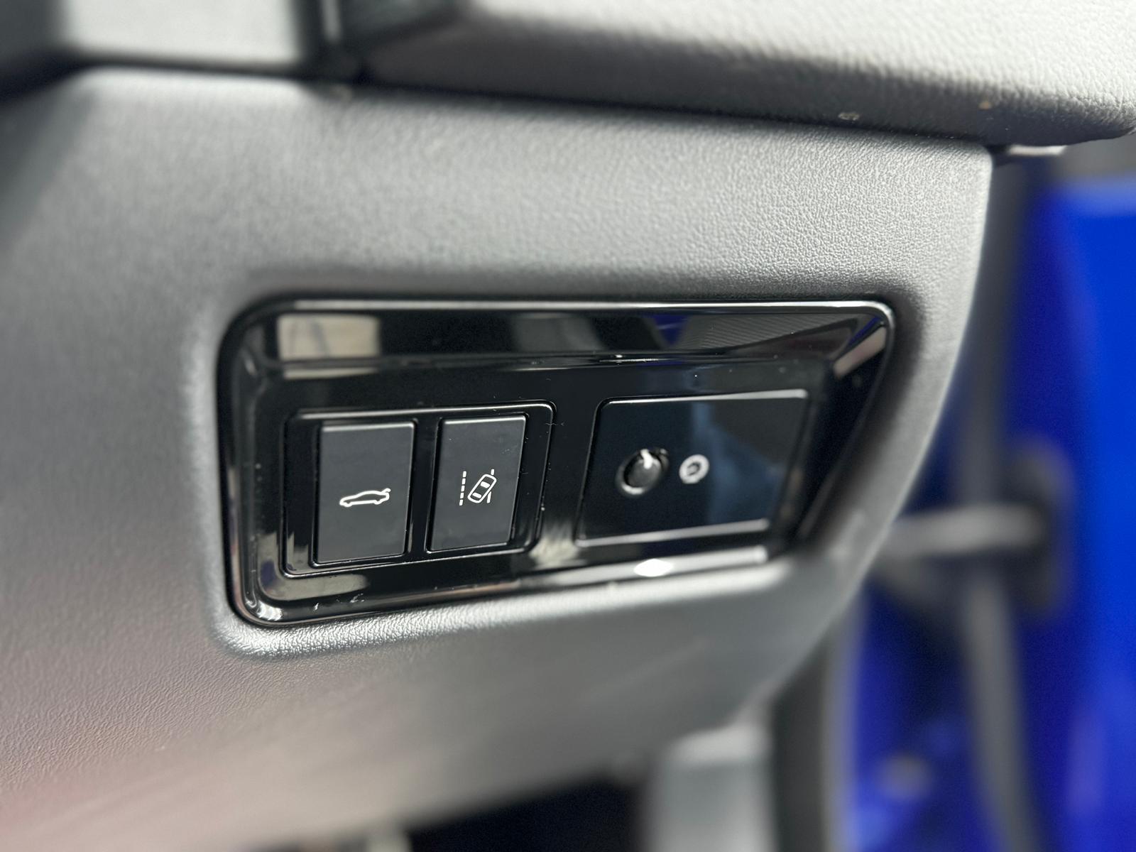 Jaguar XF 3.0d V6 S Saloon 4dr Diesel Auto Euro 6 (s/s) (300 ps)