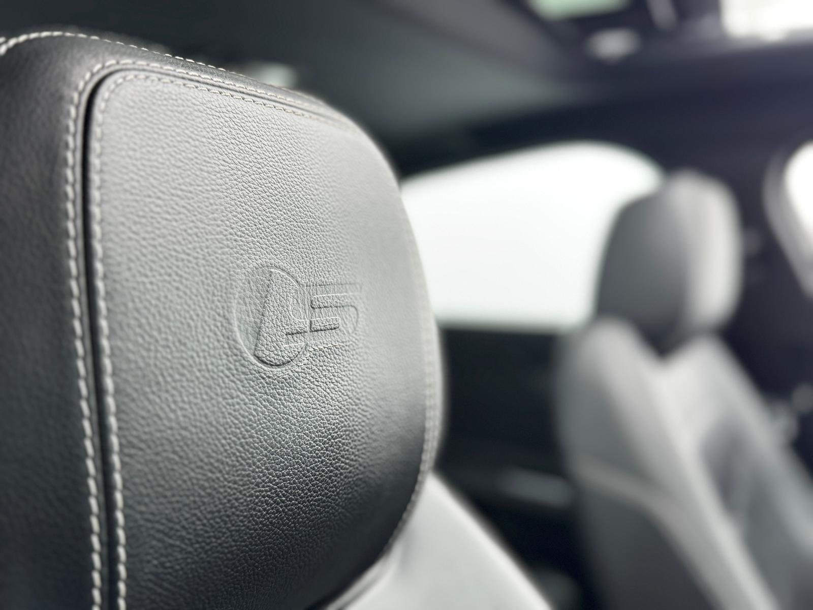 Jaguar XF 3.0d V6 S Saloon 4dr Diesel Auto Euro 6 (s/s) (300 ps)