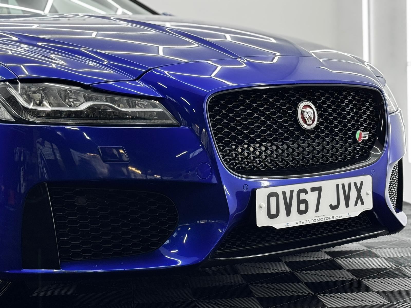 Jaguar XF 3.0d V6 S Saloon 4dr Diesel Auto Euro 6 (s/s) (300 ps)