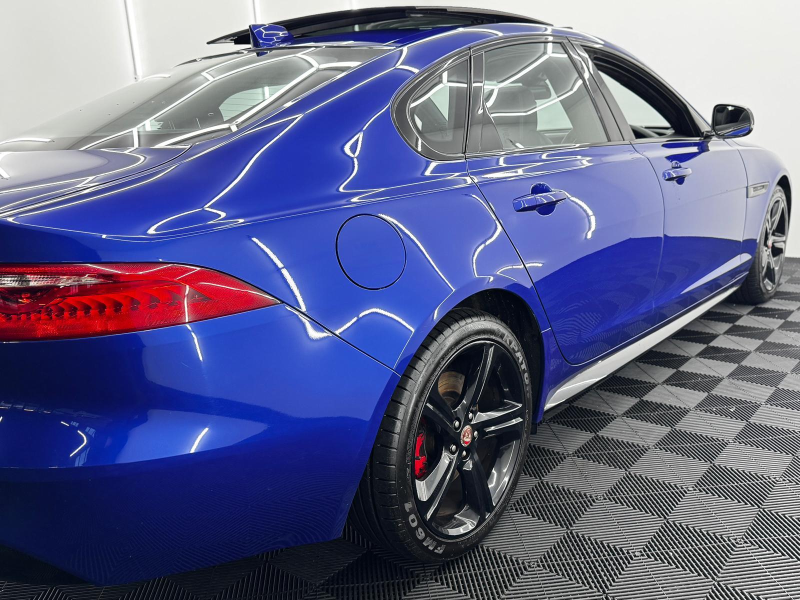 Jaguar XF 3.0d V6 S Saloon 4dr Diesel Auto Euro 6 (s/s) (300 ps)