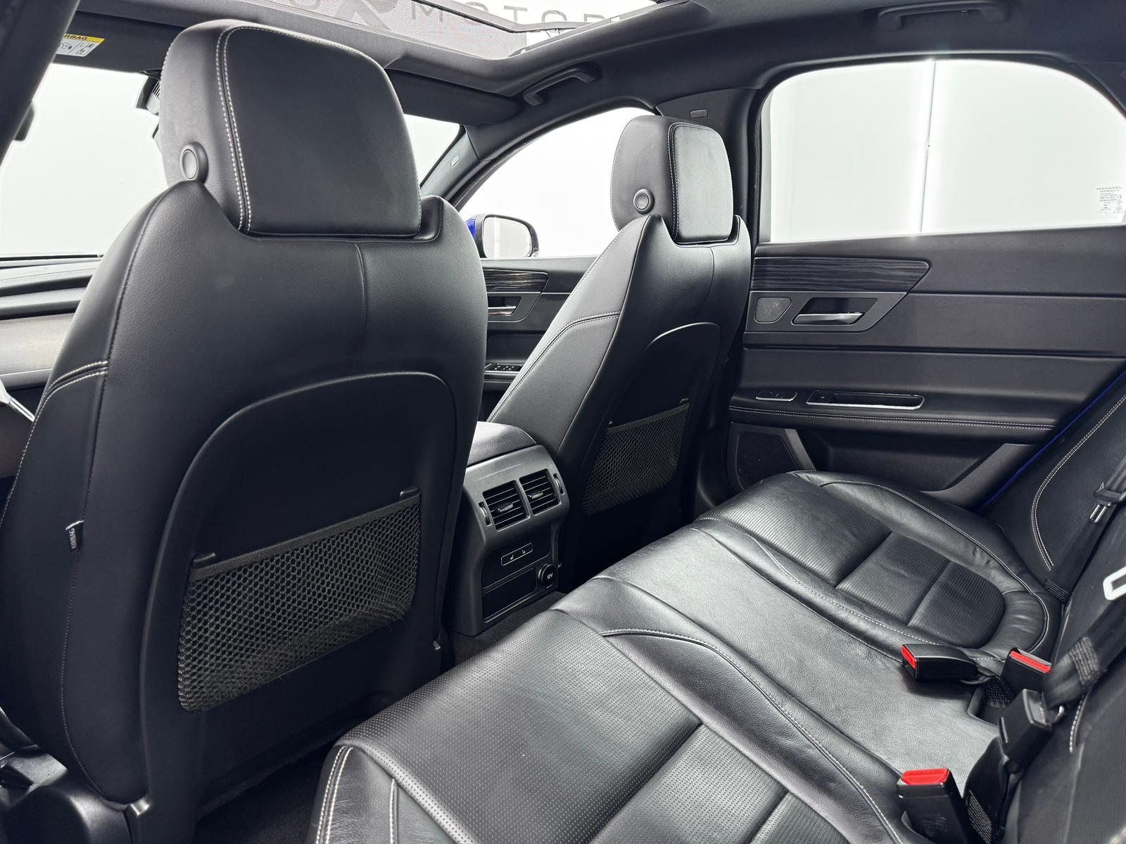 Jaguar XF 3.0d V6 S Saloon 4dr Diesel Auto Euro 6 (s/s) (300 ps)