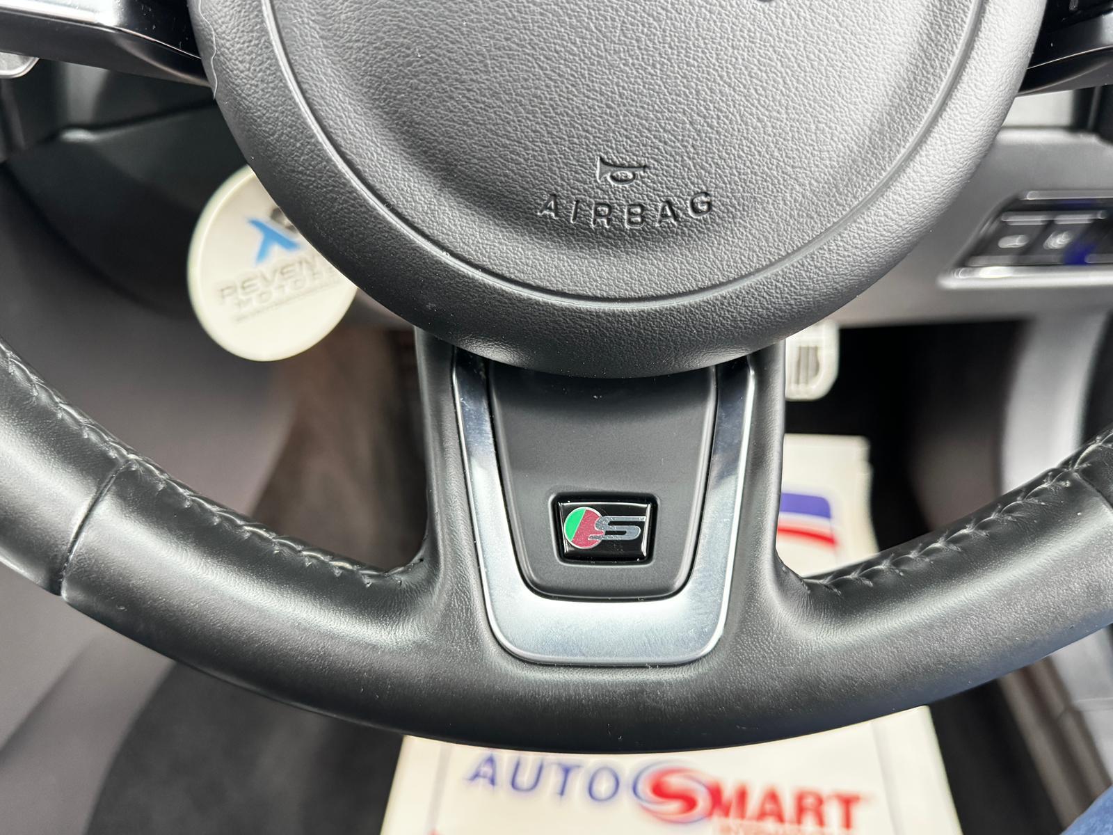 Jaguar XF 3.0d V6 S Saloon 4dr Diesel Auto Euro 6 (s/s) (300 ps)