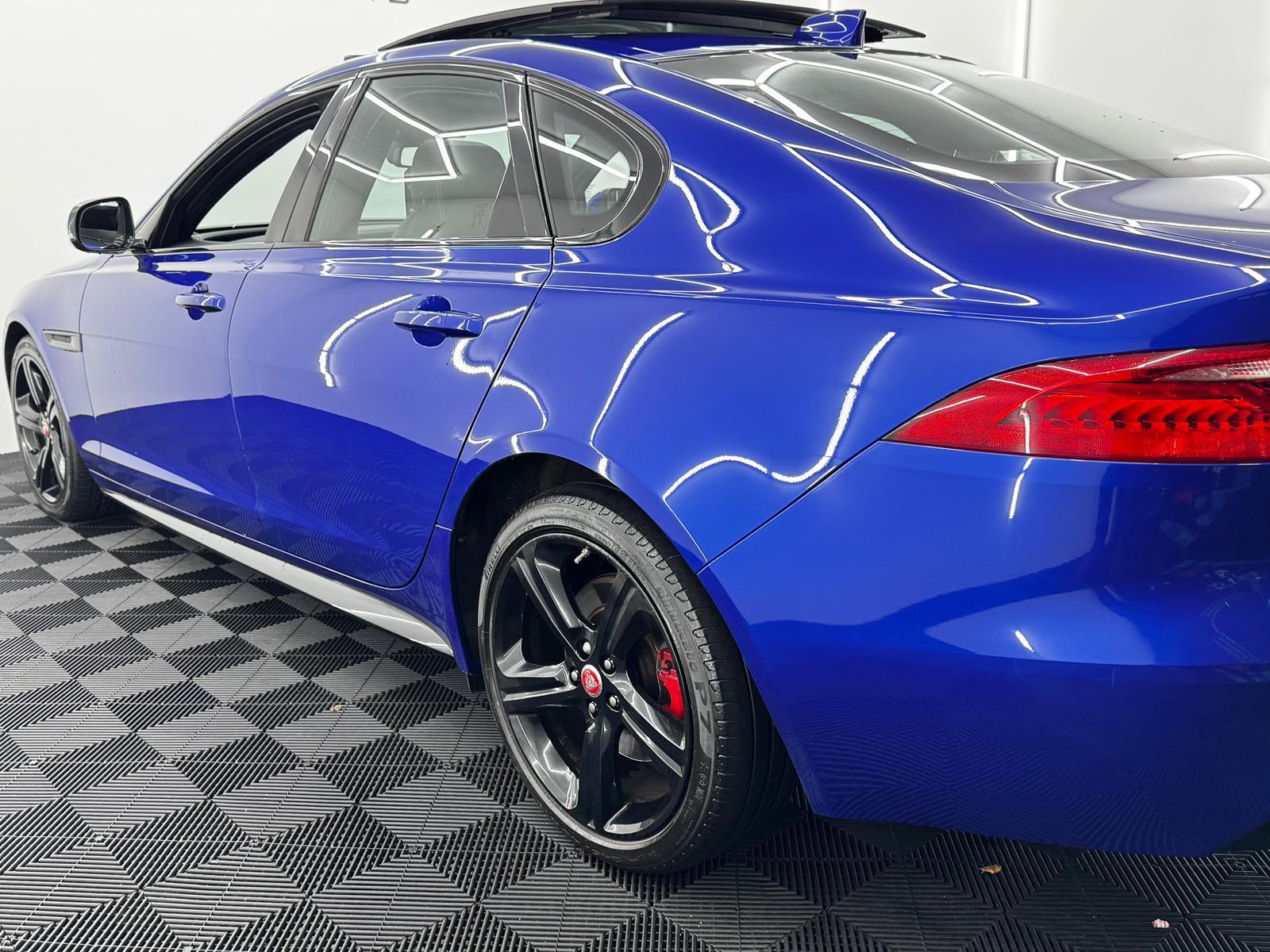 Jaguar XF 3.0d V6 S Saloon 4dr Diesel Auto Euro 6 (s/s) (300 ps)