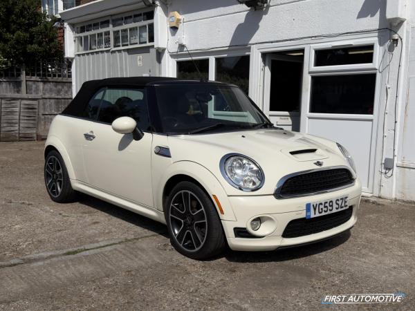 MINI Convertible 1.6 Cooper S Convertible 2dr Petrol Manual Euro 4 (175 ps)