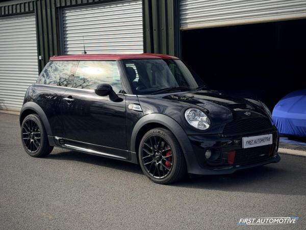 MINI Hatch 1.6 John Cooper Works Hatchback 3dr Petrol Manual Euro 5 (211 ps)