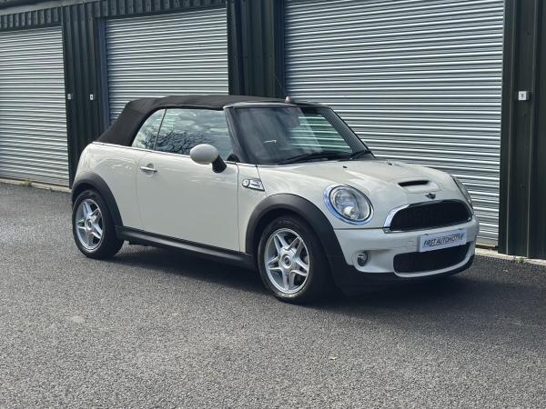 MINI Convertible 1.6 Cooper S Convertible 2dr Petrol Manual Euro 4 (175 ps)