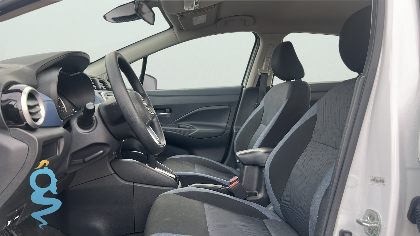 Nissan Versa 1.6 Grade SV