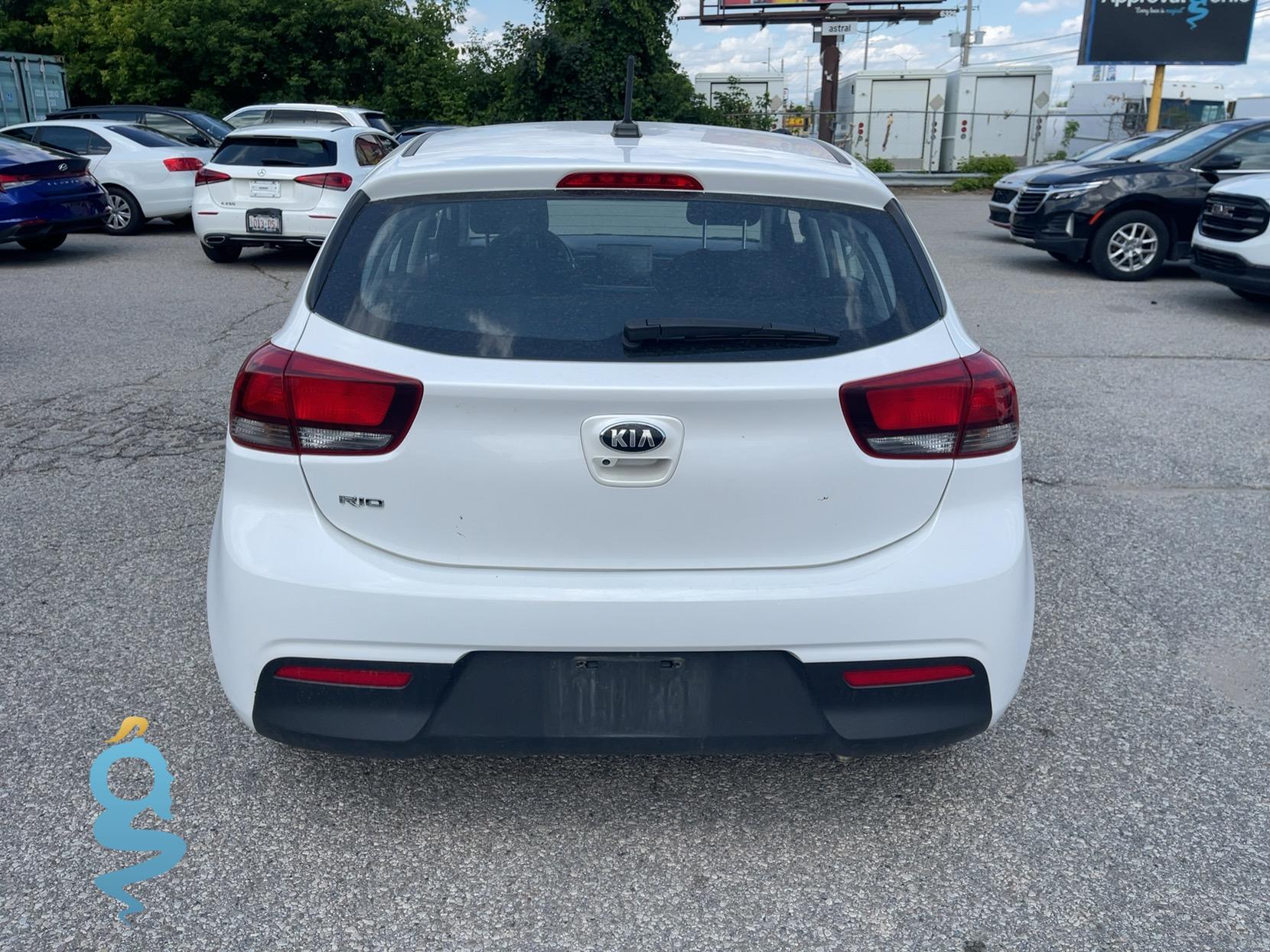 Kia Rio 1.6 LX, S