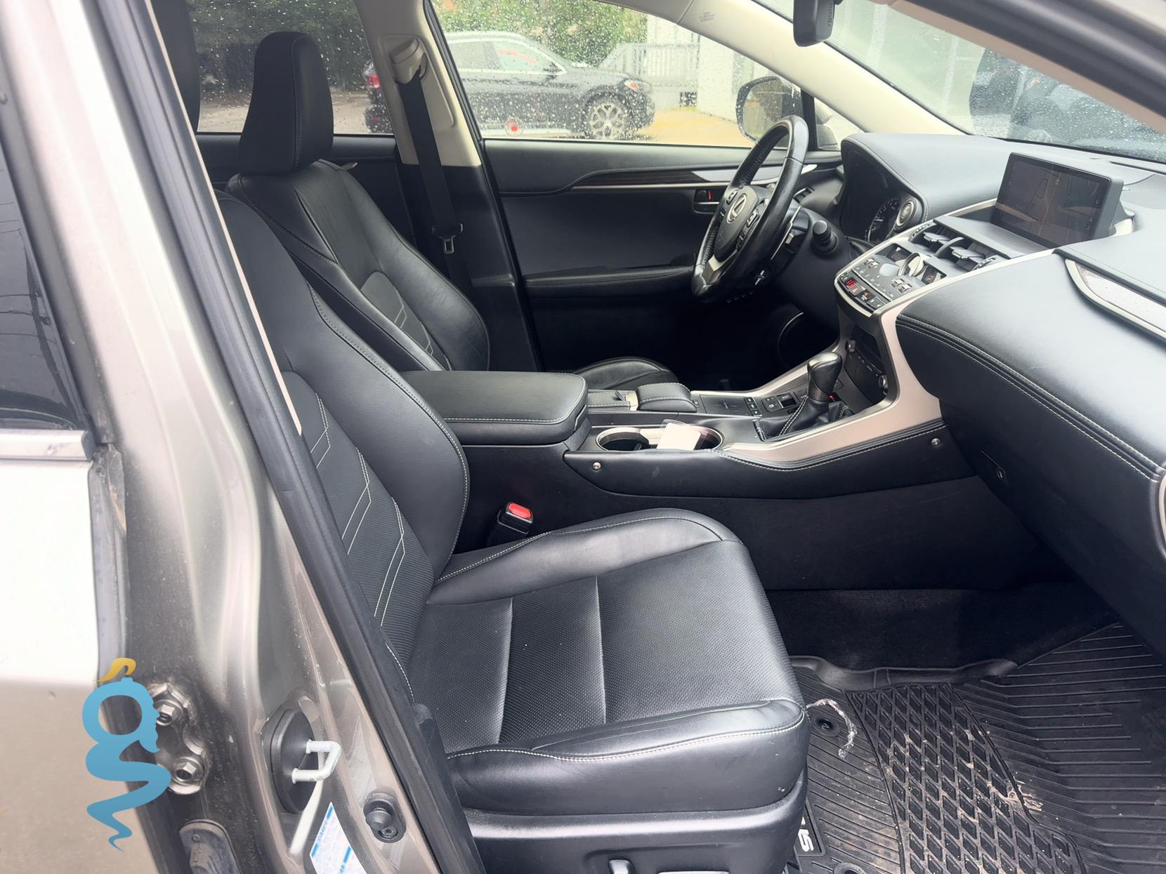 Lexus NX 2.0 LA20 AGZ15L-AWTLTA / AYZ15L-AWXLBA Wagon body style