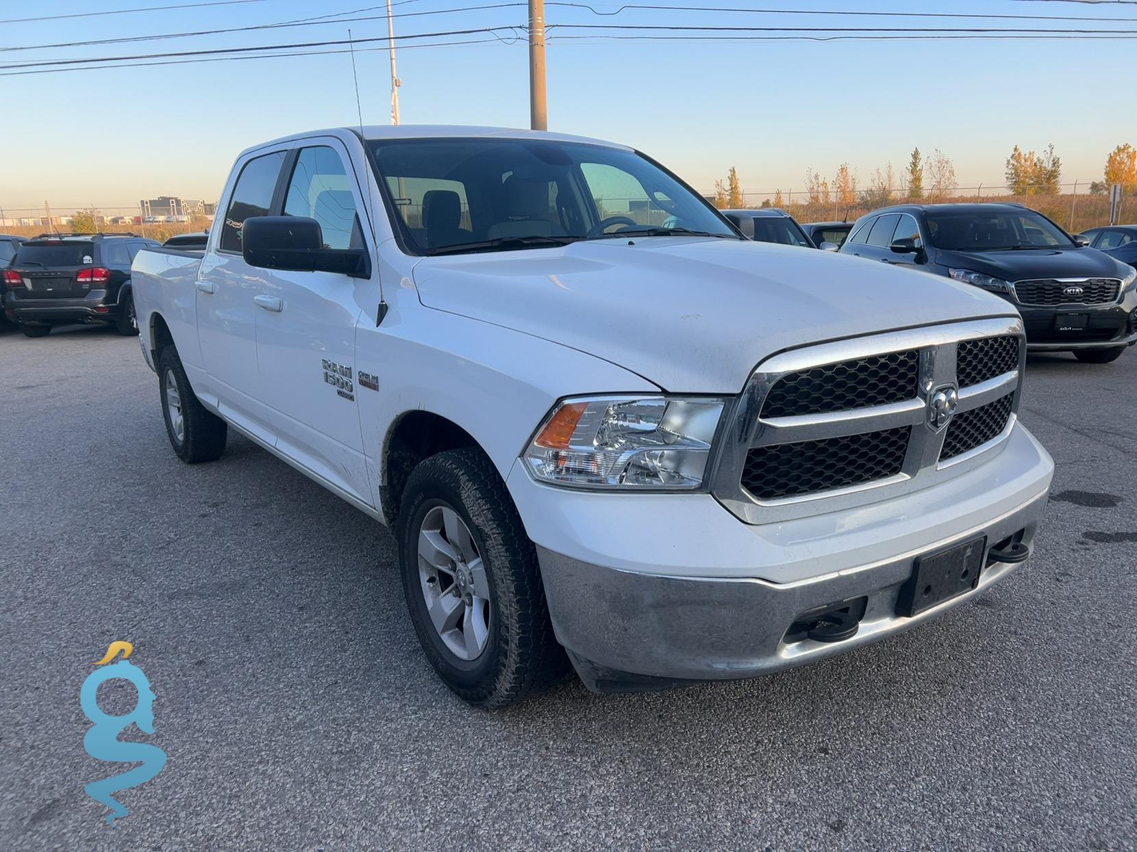 Dodge Ram 1500 5.7 Classic Crew Cab SRW Hemi 