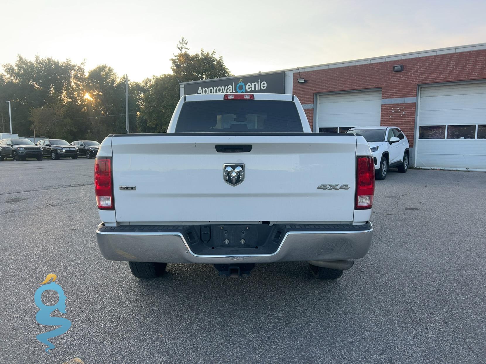 Dodge Ram 1500 5.7 Classic Crew Cab SRW Hemi 