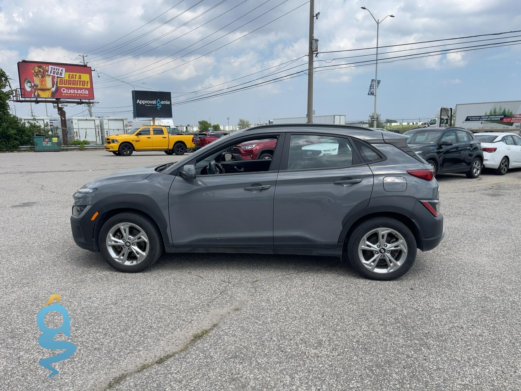Hyundai Kona 2.0 N Line Base Without FCA, SEL w/o Convenience Pkg Kona II