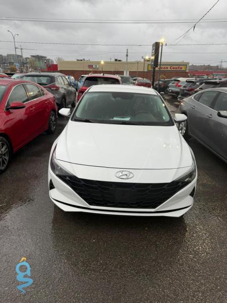 Hyundai Elantra 2.0
