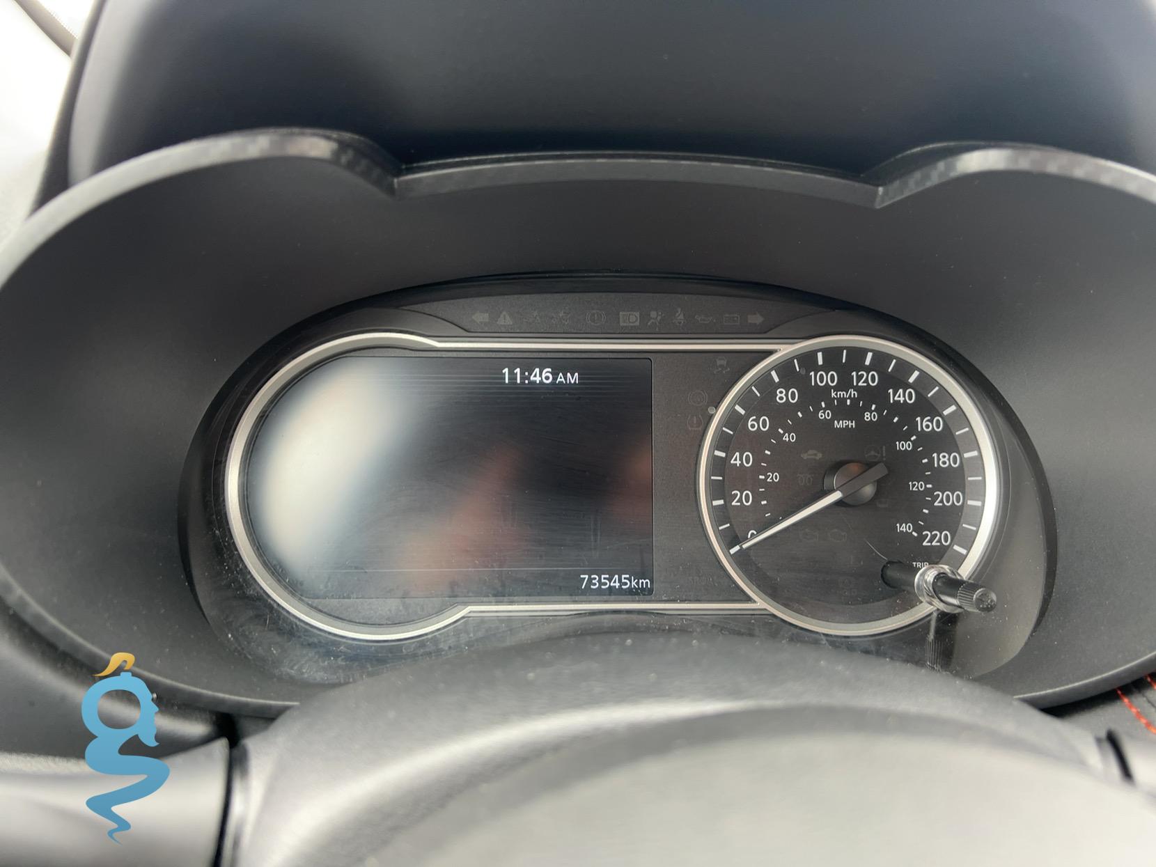 Nissan Versa 1.6 SR