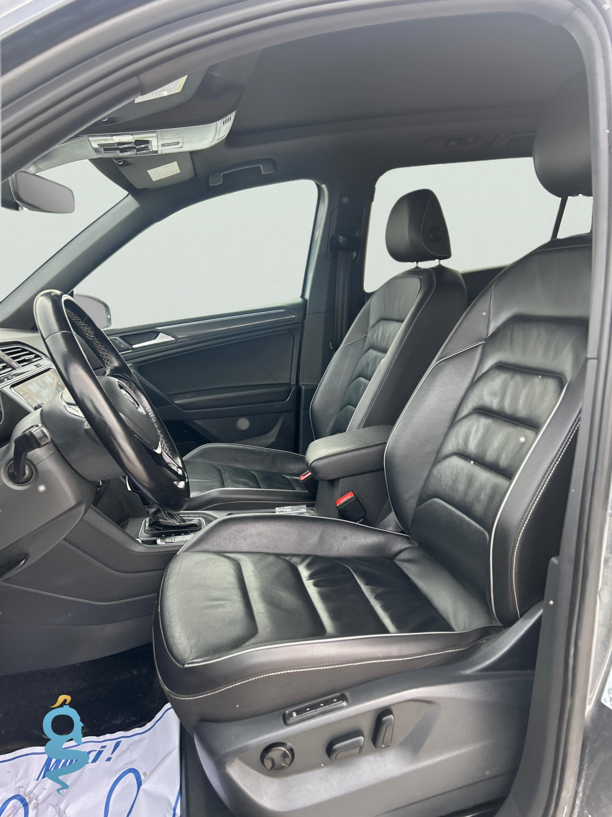 Volkswagen Tiguan 2.0 4Motion SEL Premium R-Line