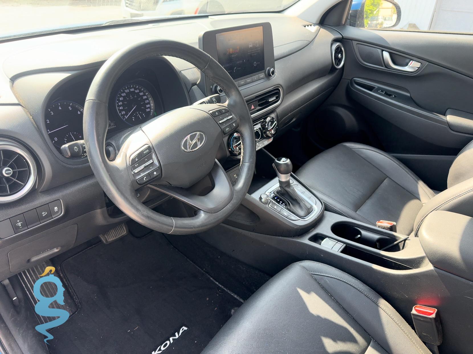 Hyundai Kona 2.0 N Line Base Without FCA, SEL w/o Convenience Pkg Kona II