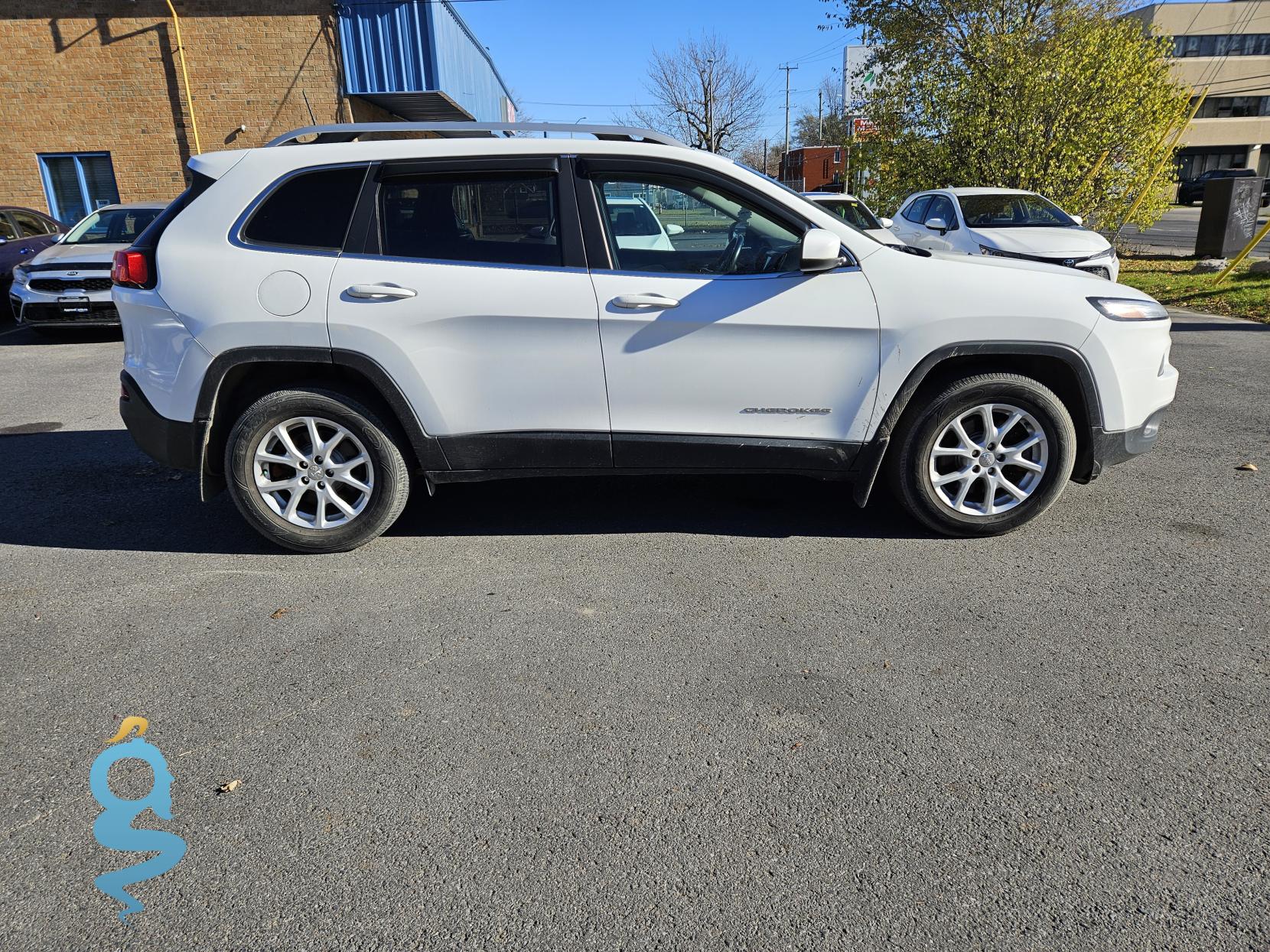 Jeep Cherokee 3.2 Latitude(US,Mex), Longitude(BUX), North(Can) KL