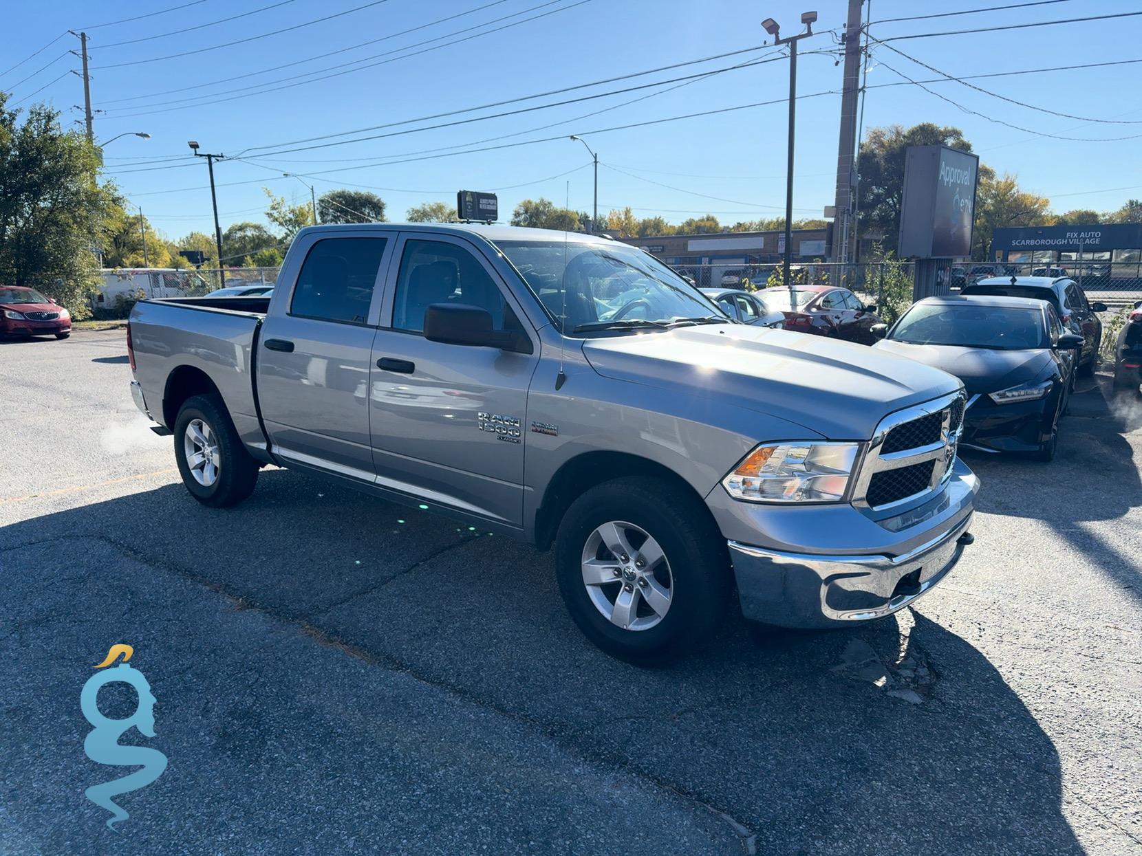 Ram 1500 5.7 Crew Cab SLT Classic (DS)