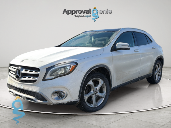 Mercedes-Benz GLA 250 2.0 4-MATIC