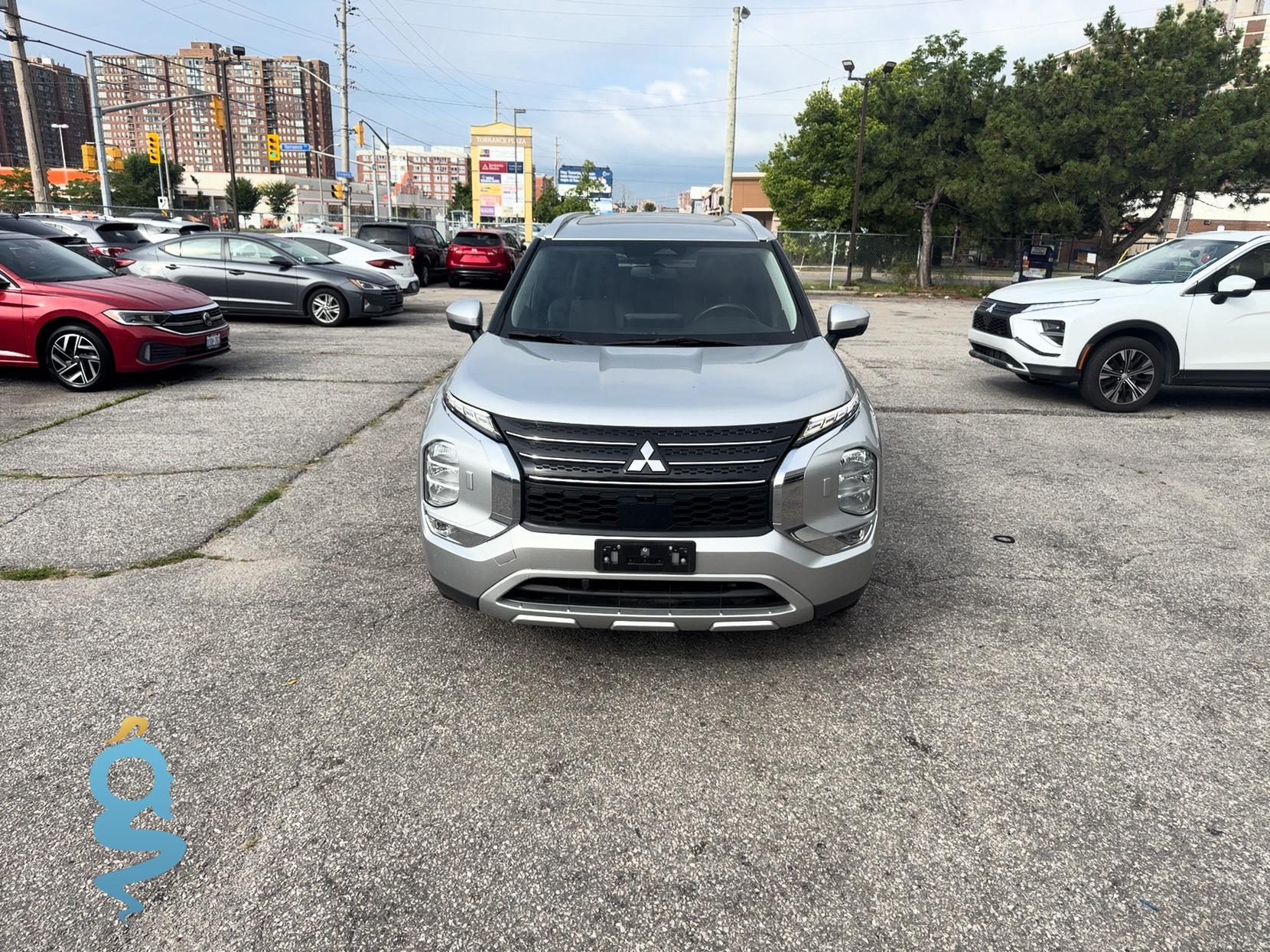 Mitsubishi Outlander 2.5 SE/Black Edition/SE/LE/SEL/GT Wagon body style