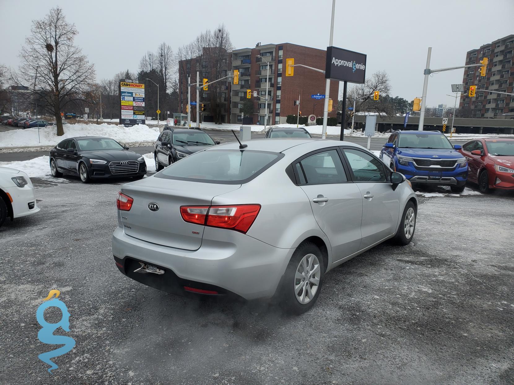 Kia Rio 1.6 GL - Middle-low