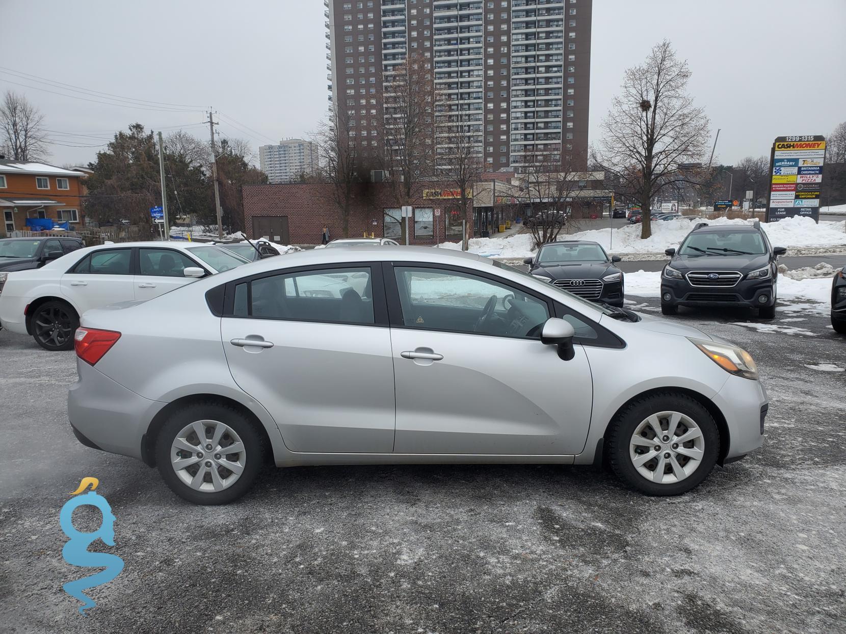 Kia Rio 1.6 GL - Middle-low