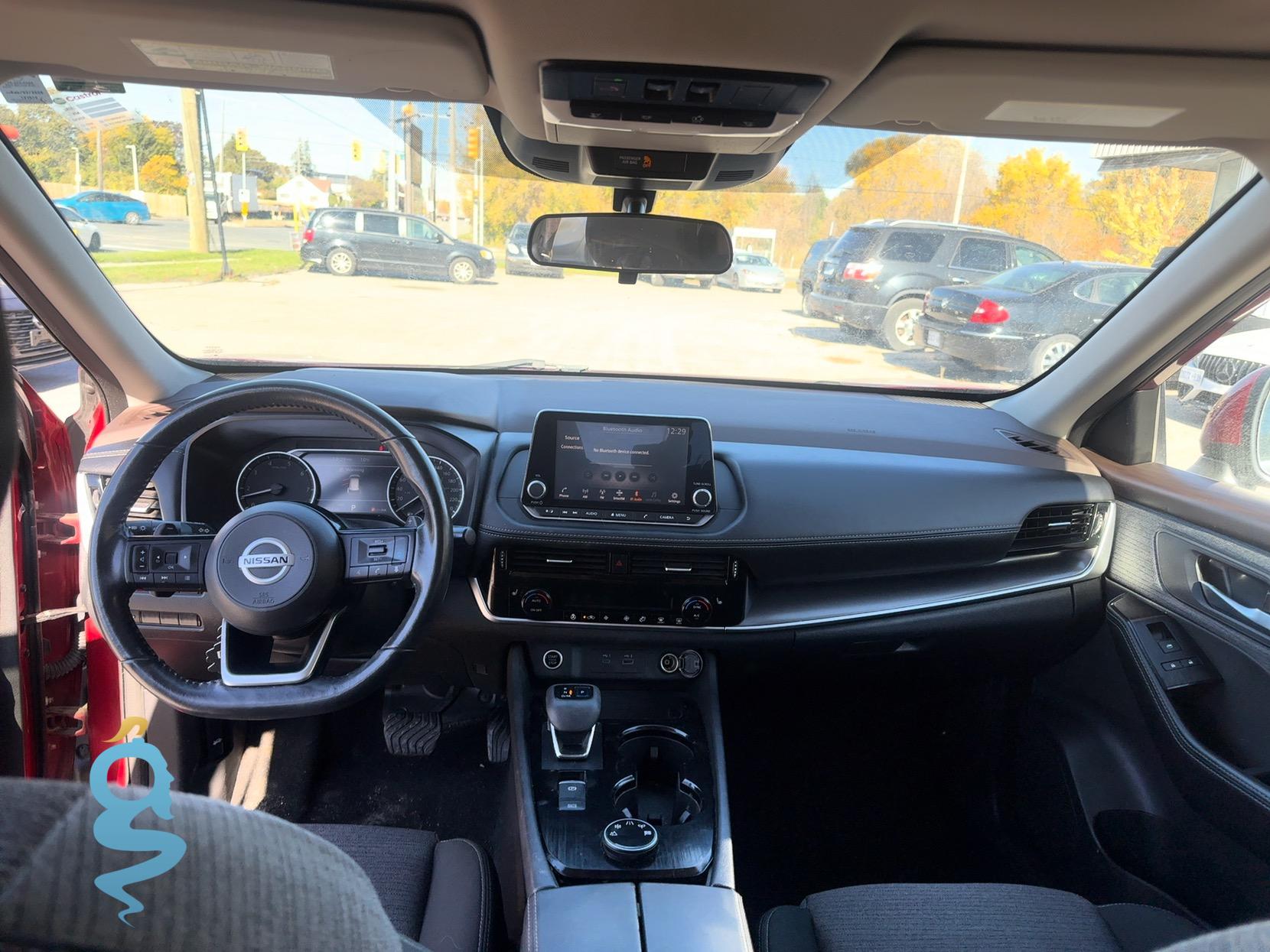 Nissan Rogue 2.5 Grade SV Rogue III (T33)