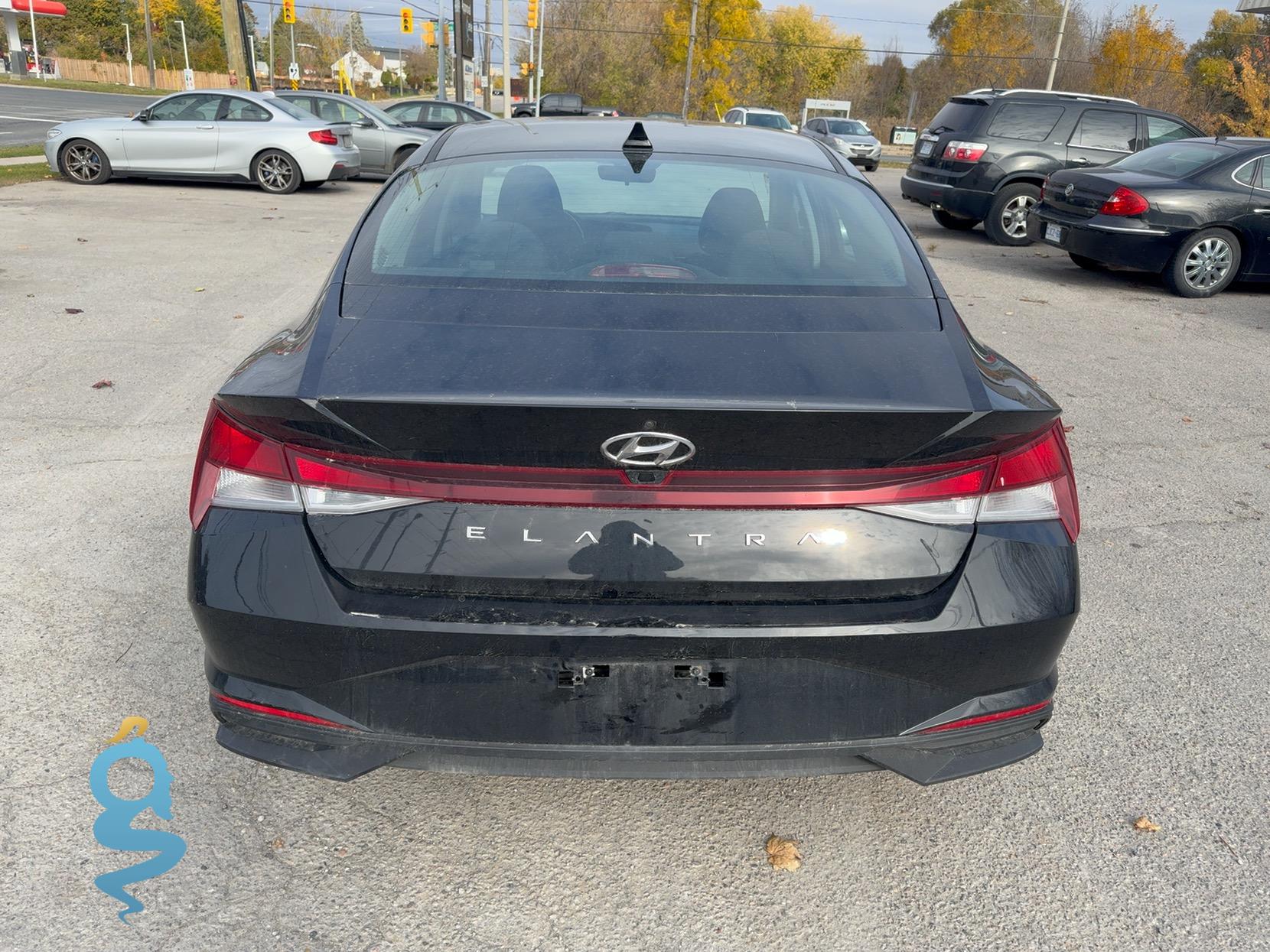 Hyundai Elantra 2.0 Blue