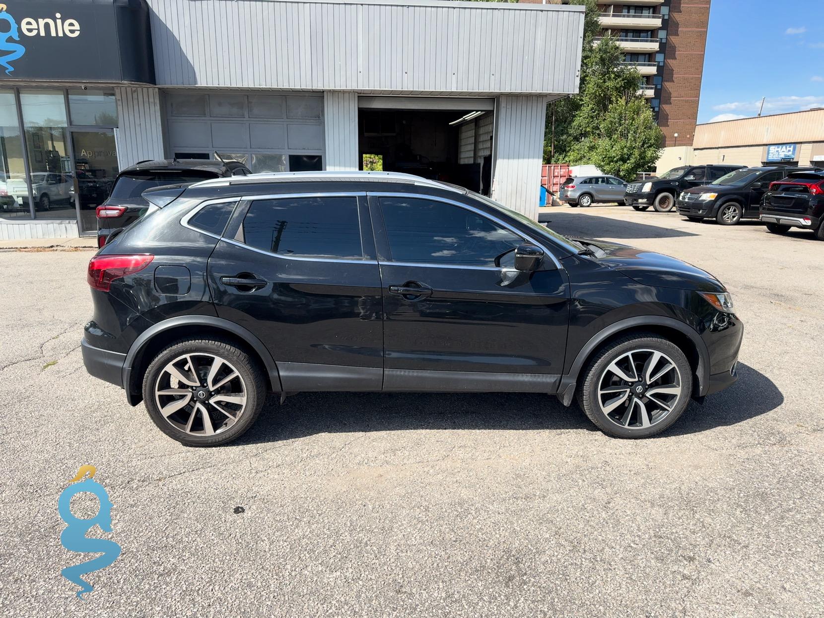 Nissan Qashqai 2.0 SL Rogue II (T32, facelift 2017)