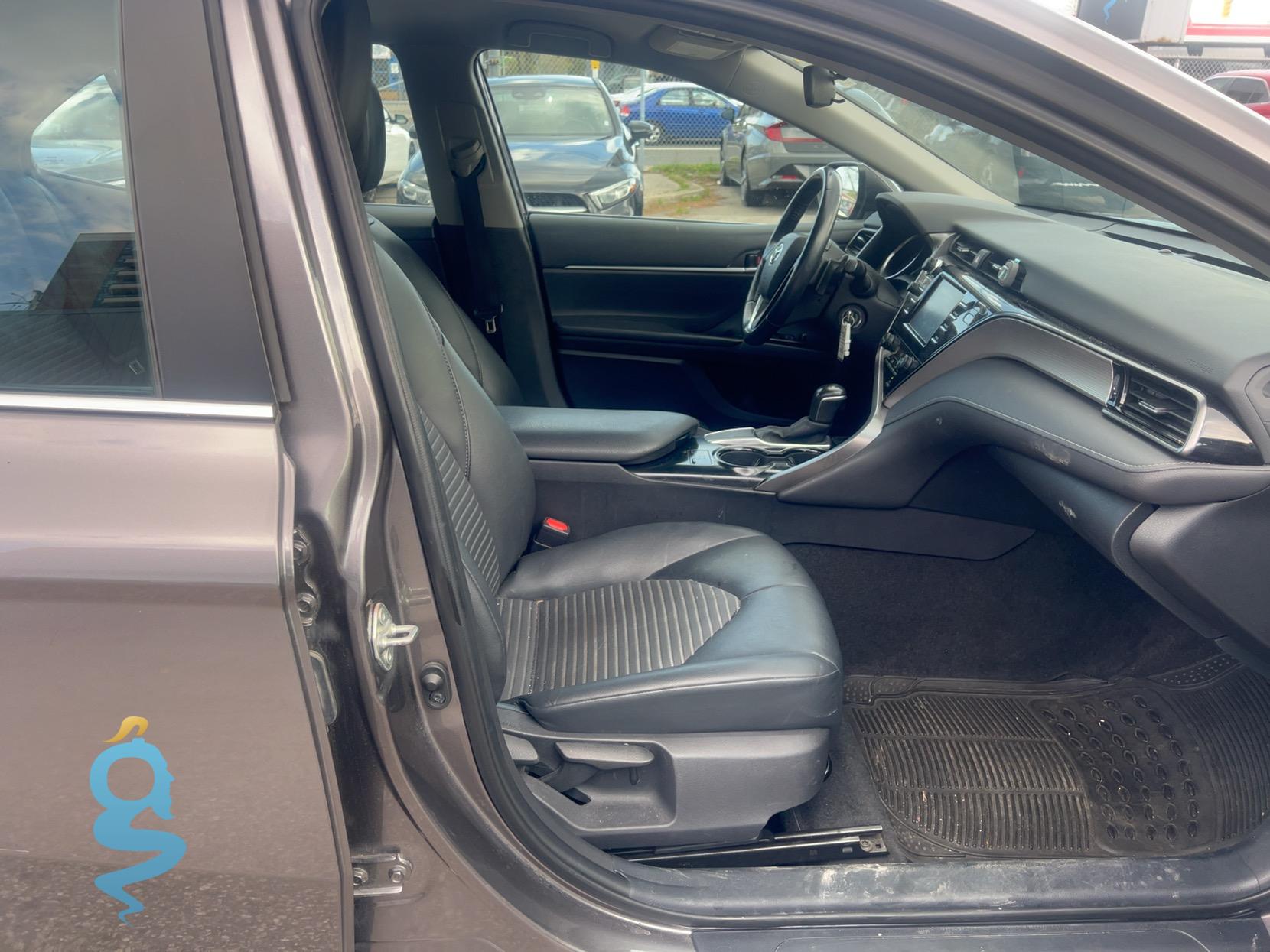 Toyota Camry 2.5 EA20 AXVA70L/GSV70L/AXVH70L