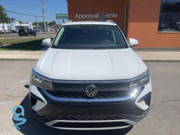 Volkswagen Taos 1.5 SE w/ Sunroof Pkg. Taos (facelift 2024)
