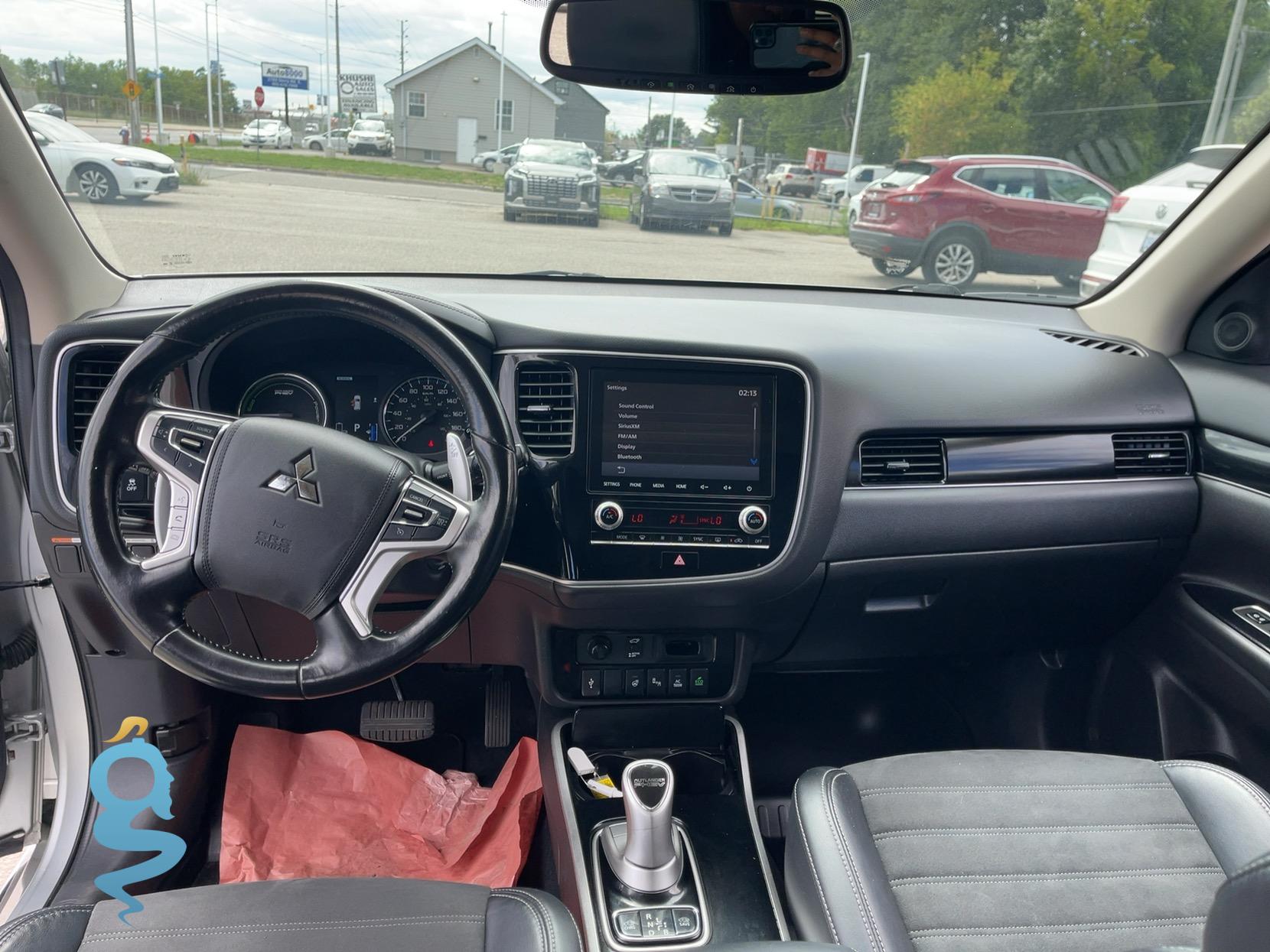 Mitsubishi Outlander 2.0 High