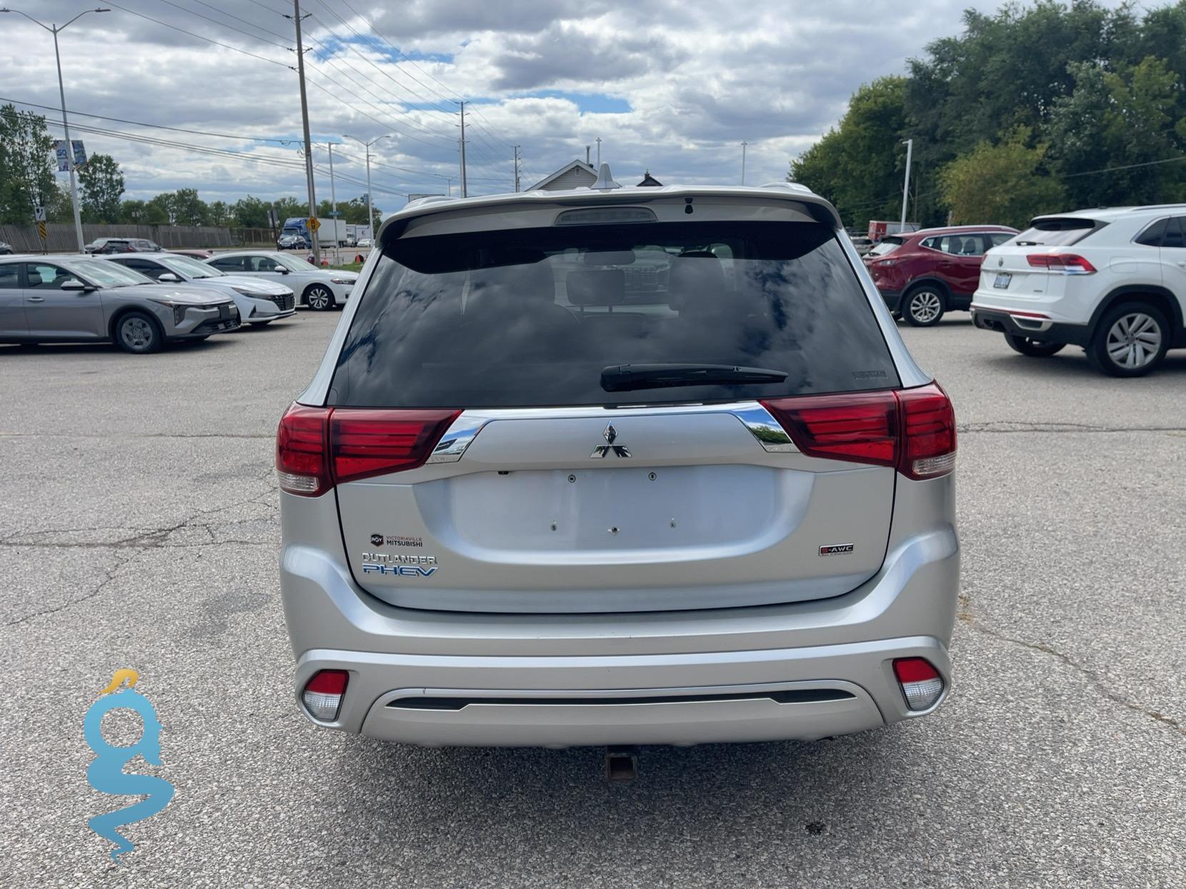 Mitsubishi Outlander 2.0 High
