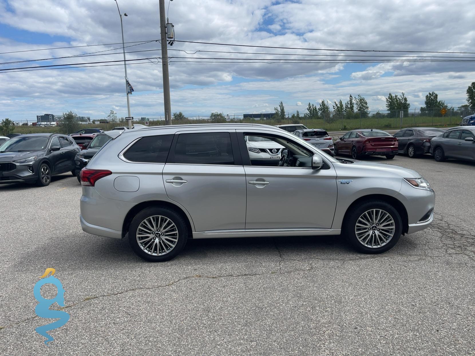 Mitsubishi Outlander 2.0 High