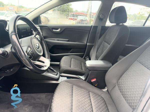 Kia Rio 1.6 LX, S