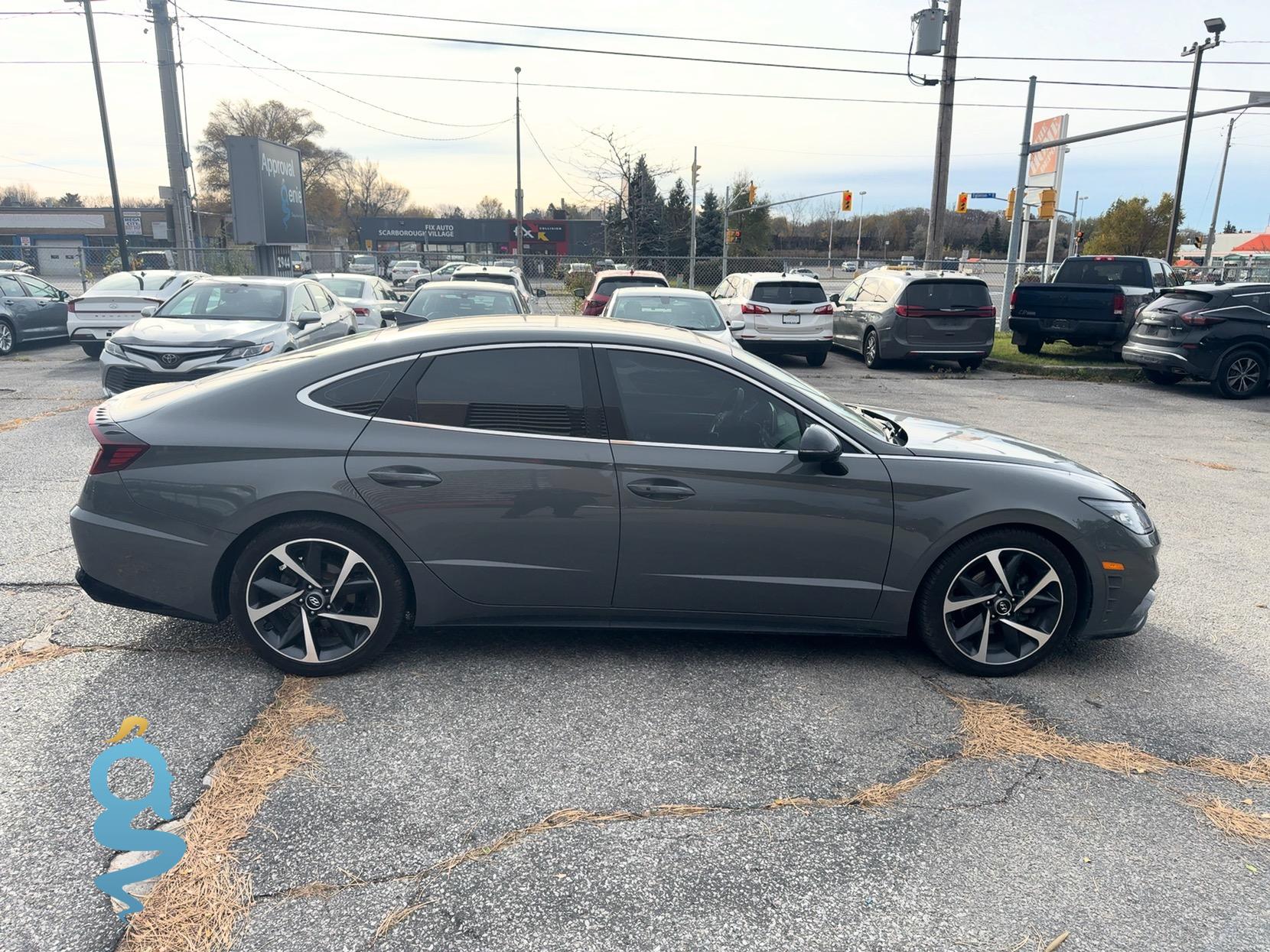 Hyundai Sonata 1.6 Sport