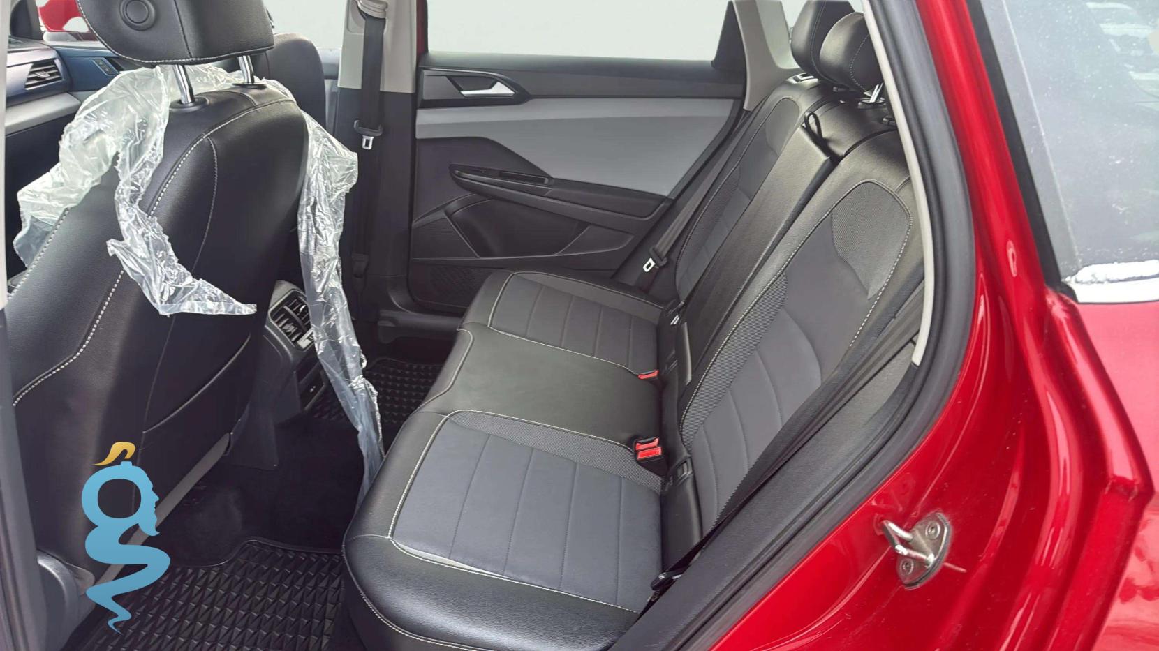 Volkswagen Taos 1.5 SE Taos (facelift 2024)