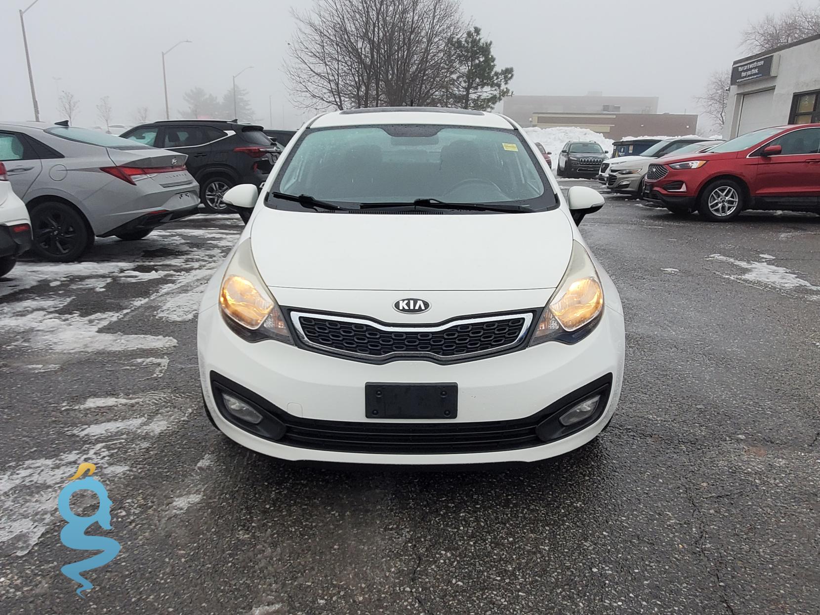 Kia Rio 1.6 GLS / JSL / TAX (Middle Grade)