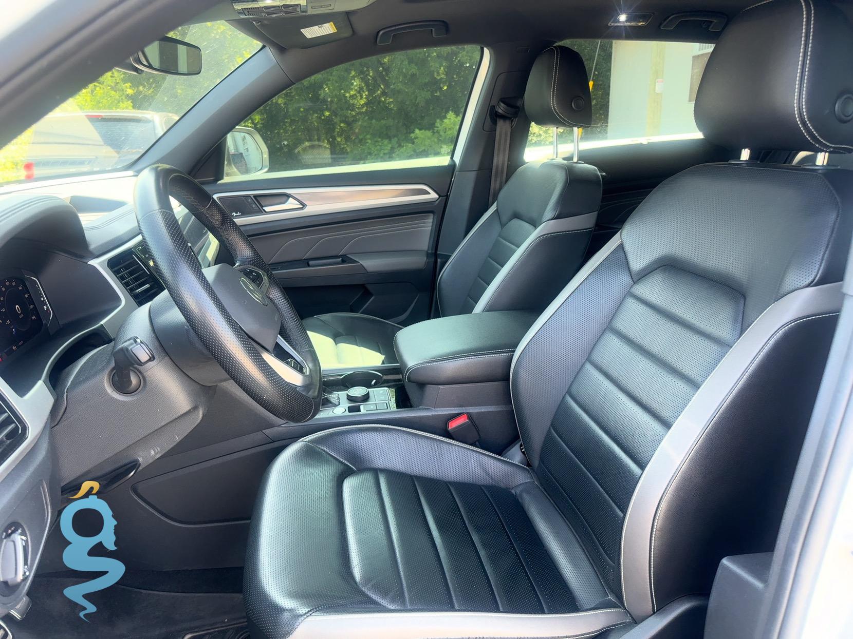Volkswagen Atlas 3.6 4Motion SEL Premium R-Line