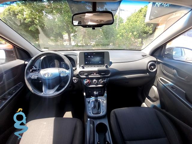 Hyundai Kona 2.0 SEL Without FCA, SEL + Convenience Pkg (without FCA), SE Kona II