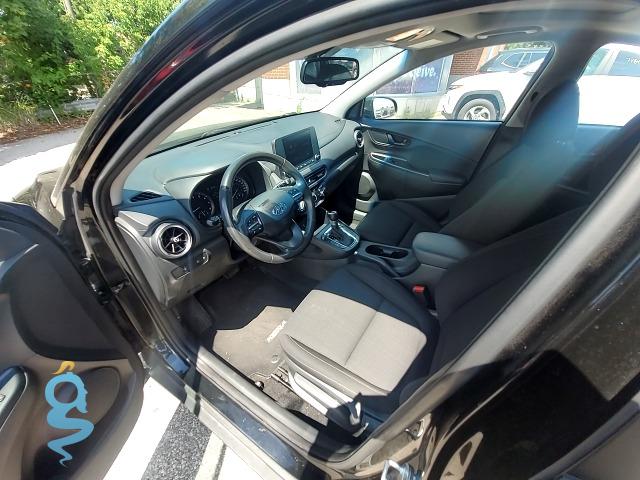 Hyundai Kona 2.0 SEL Without FCA, SEL + Convenience Pkg (without FCA), SE Kona II