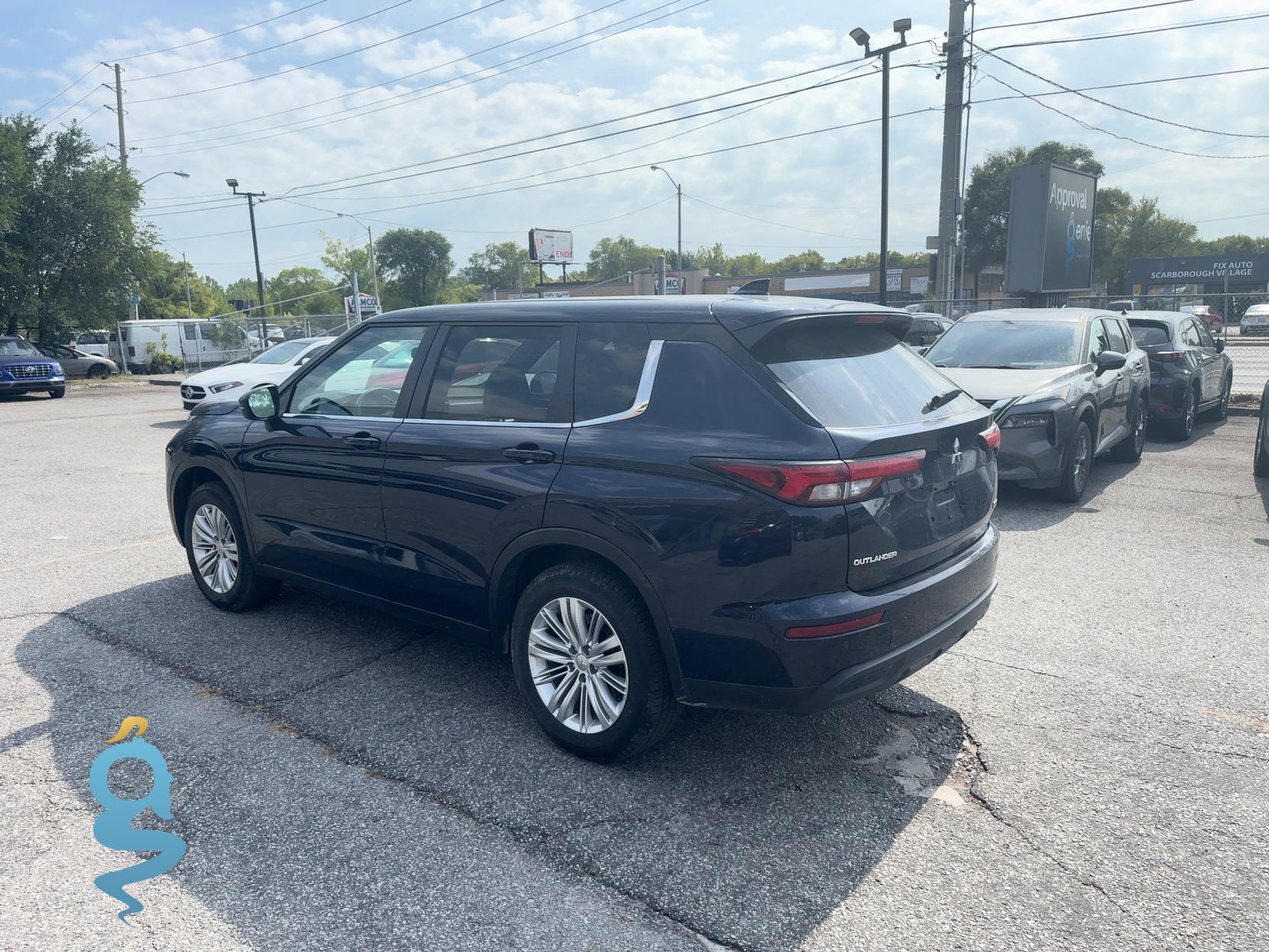 Mitsubishi Outlander 2.5 ES