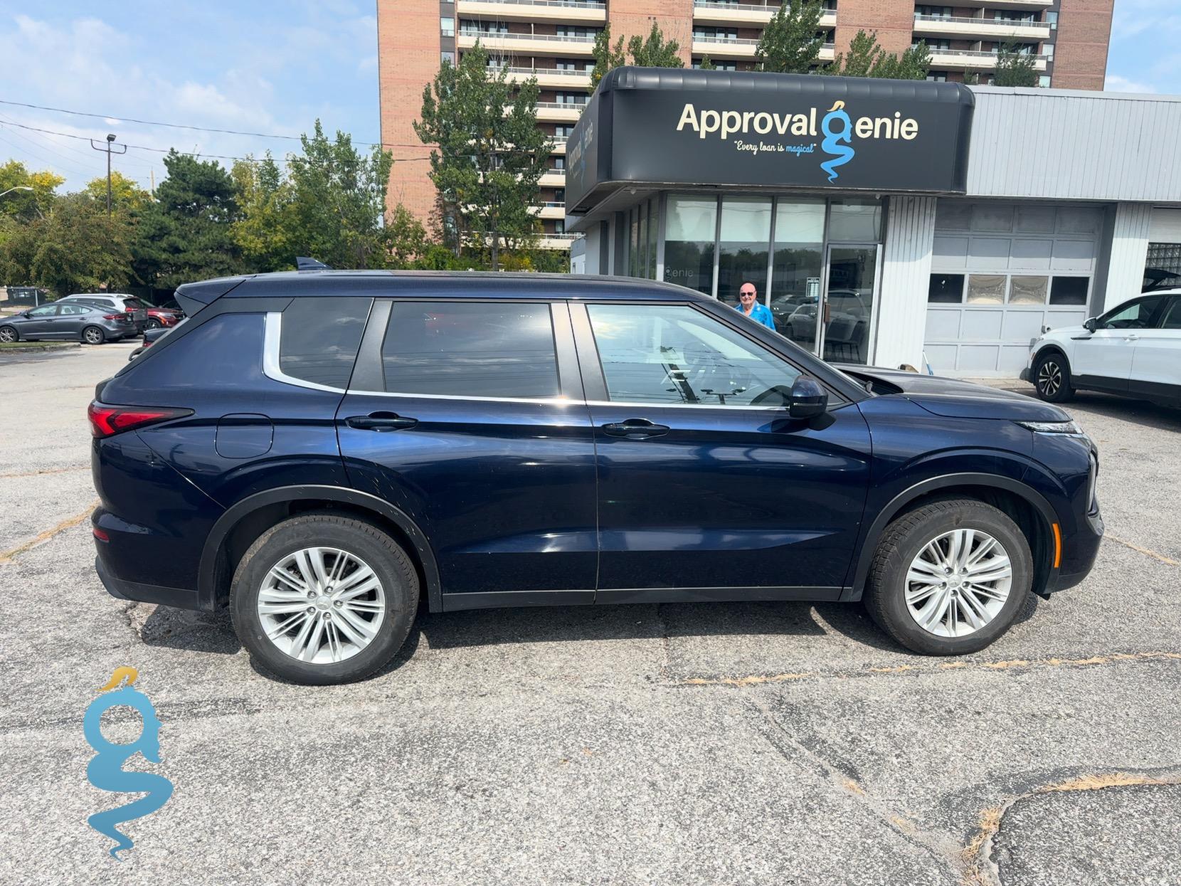 Mitsubishi Outlander 2.5 ES