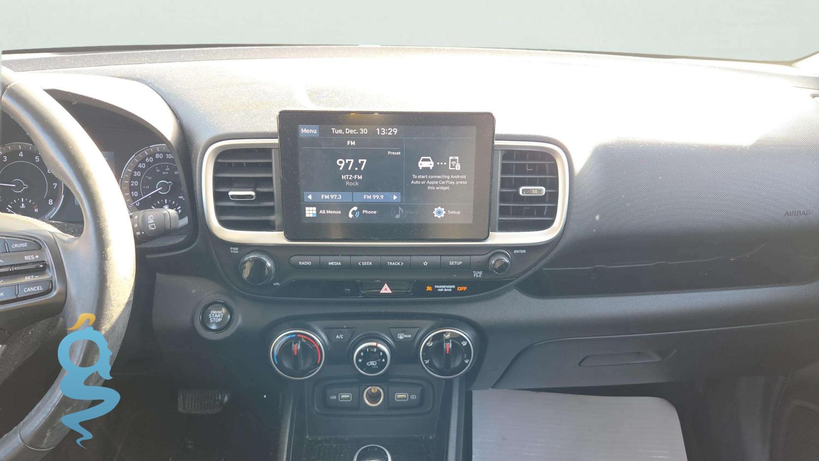 Hyundai Venue 1.6 SEL & Limited