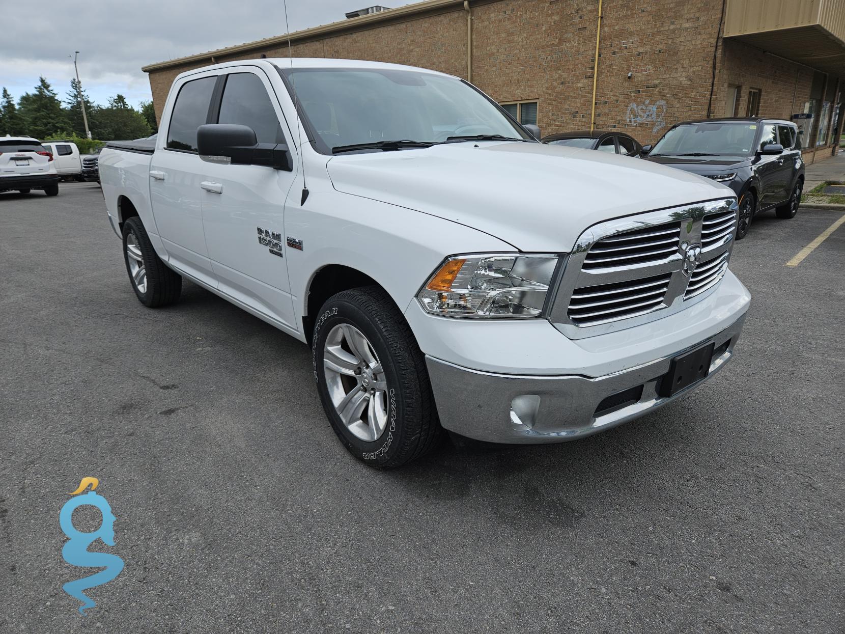 Dodge Ram 1500 5.7 Classic DS SLT