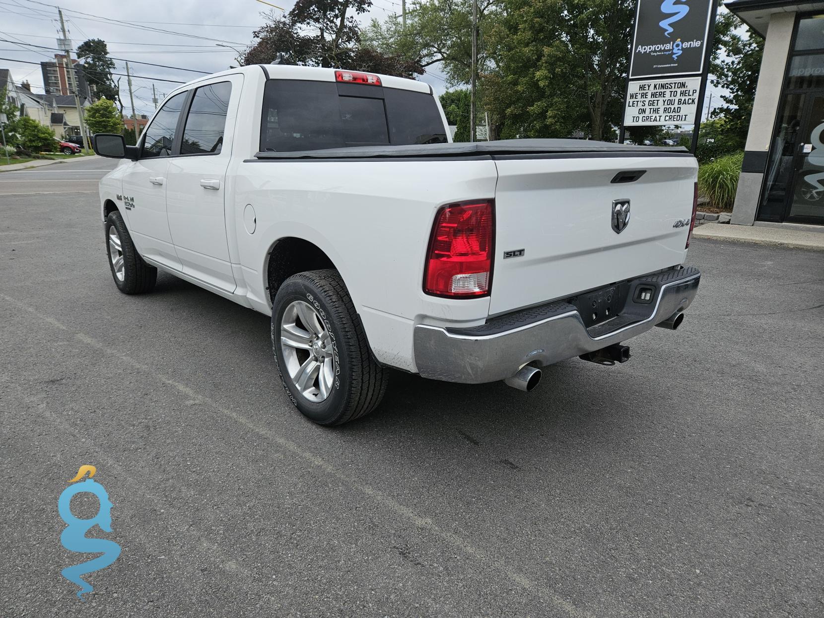 Dodge Ram 1500 5.7 Classic DS SLT