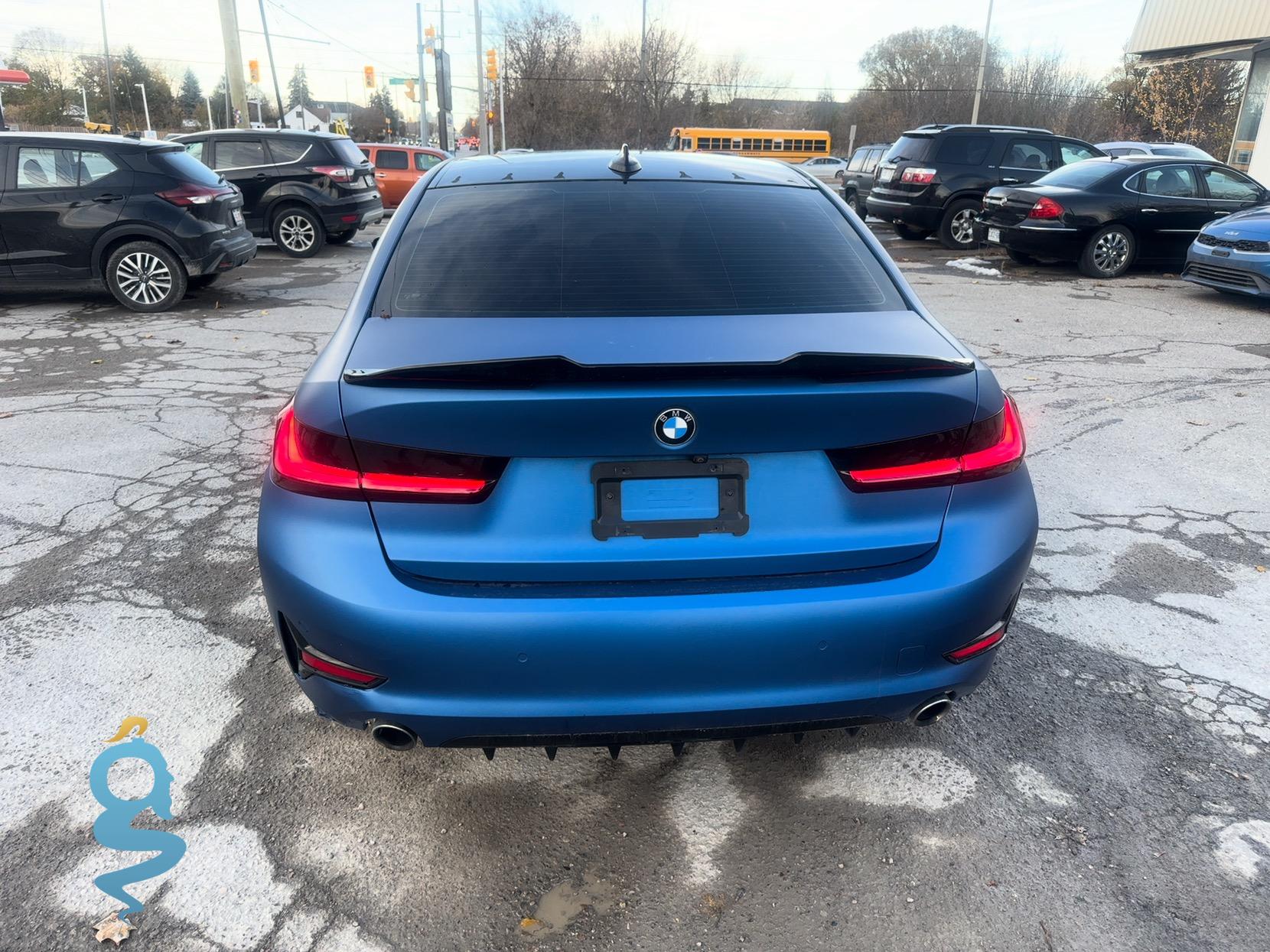 BMW 330i 2.0 330i xDrive Sedan NA 3-Series